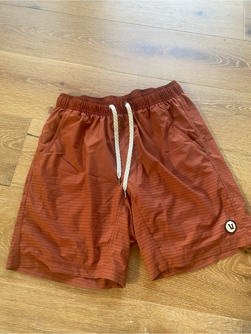 Men’s Vuori Shorts (Med)